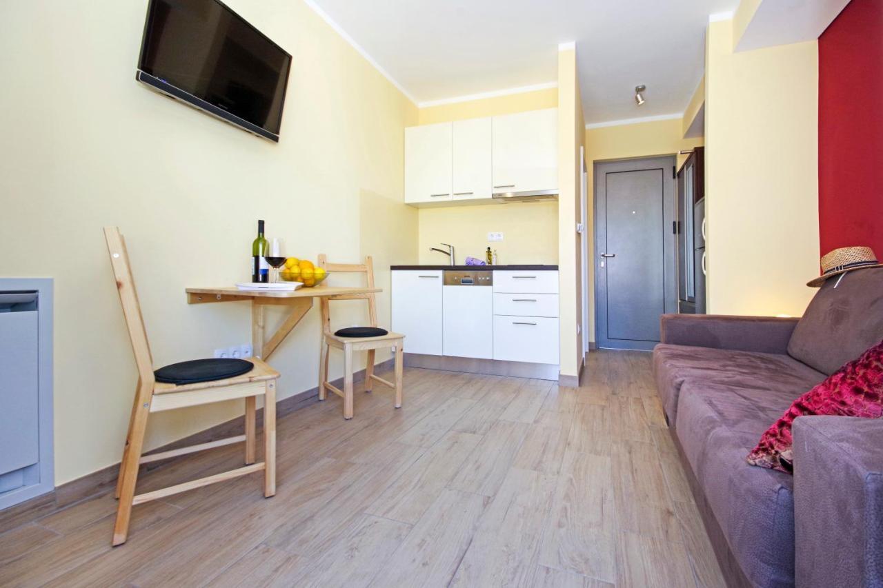 Apartment Laura Privlaka  Exterior photo